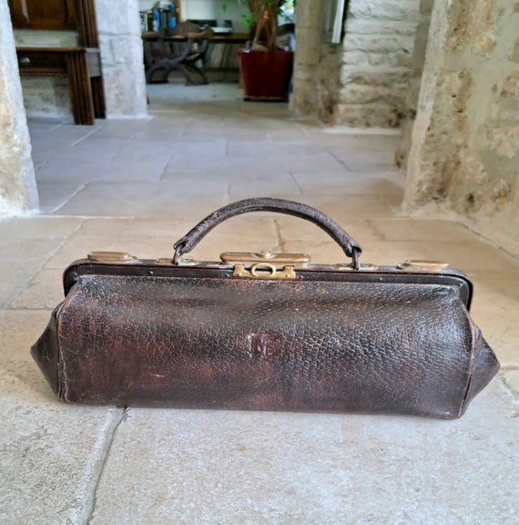 Stunning, rare, antique, French, leather doctors … - image 2