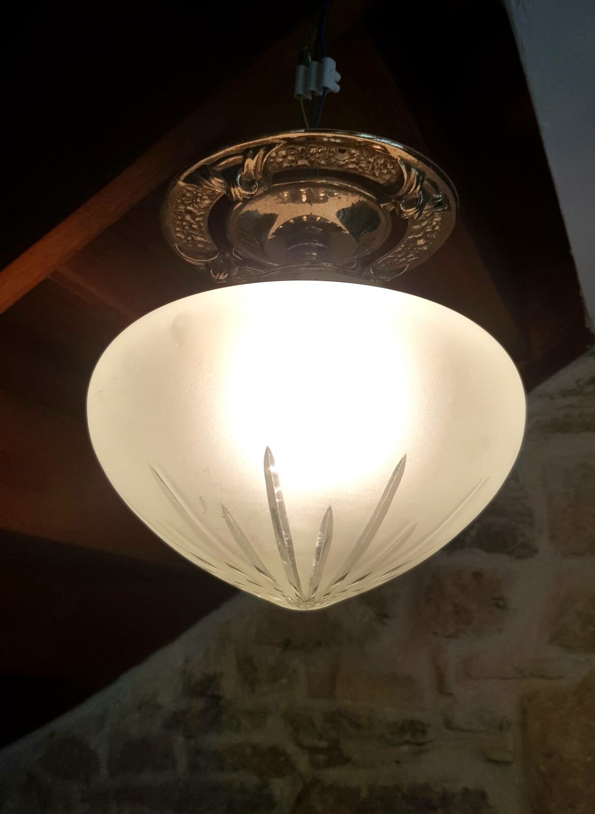 Beau, Vintage, Français, Style Art Déco, Laiton et Plafonnier en Verre Dépoli