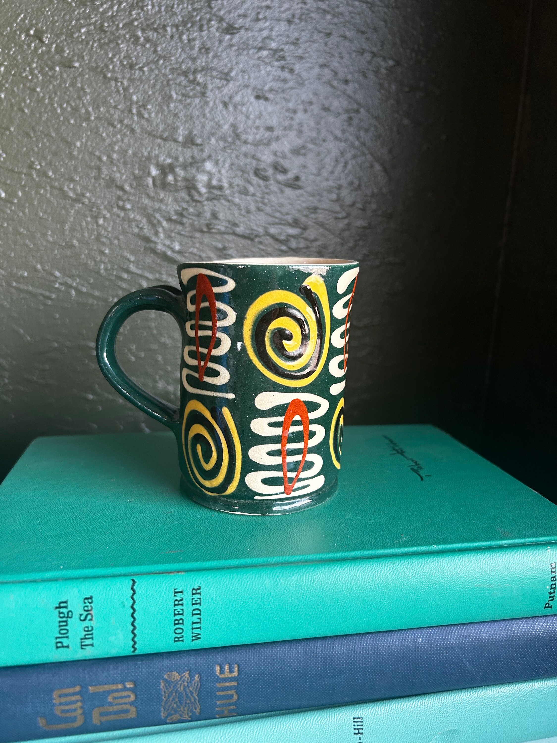 Handmade Vintage Geometric Mug: Funky Swirl Design