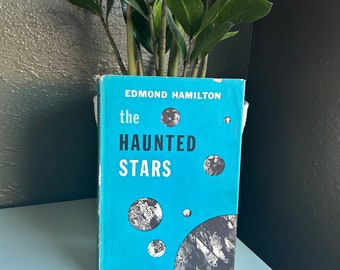 The Haunted Stars de Edmond Hamilton, edición de 1960 / Libro de ciencia ficción vintage