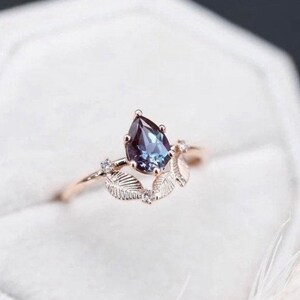 Natural Alexandrite Ring, Pear Alexandrite Ring, Alexandrite Engagement ring, Dainty Eternity ring Promise ring, Gift for her