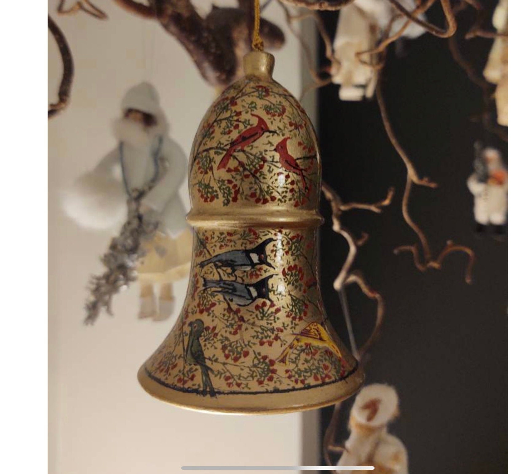 Gold ANDUS 300 PCS Jingle Bells Bulk Craft Bells for DIY or Decoration 10mm Jingle Bells with 14m Elastic Thread 