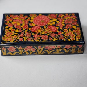 Exquisite Mystery Jewelry Box: A Timeless Treasure from Kashmir image 4