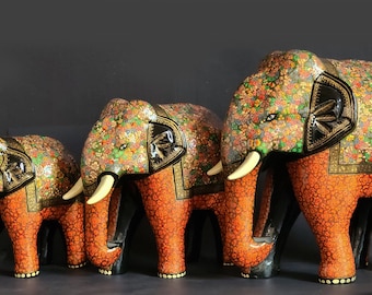 Exquisite Elephant Figurine Family of 3 Sculptures: Elevate Your Home Decor