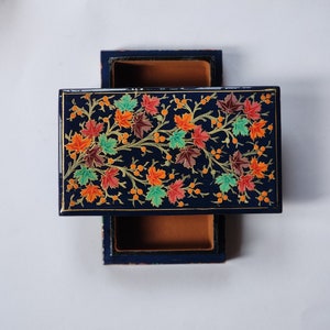 Hand-Painted Velvet Ring Box: A Timeless Treasure for Precious Moments image 6