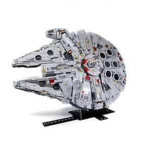 Acrylic Display Stand for the LEGO® Star Wars UCS Millennium Falcon 75192
