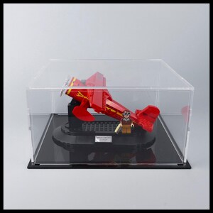 Amelia Earhart Tribute Acrylic Display Case 40450