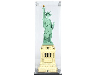 giant lego statue of liberty