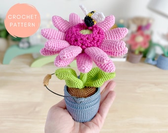 Häkelblumenmuster, Amigurumi-Blumenmuster, Hummelblüten-Gerber-Gänseblümchen-Amigurumi-Häkelmuster von erinmaycrochet – PDF, Topf, Biene