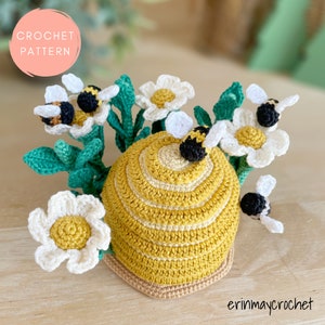 Motif ruche au crochet, motif ruche Amigurumi, motif ruche bourdon en fleurs par erinmaycrochet - bumblebee, flower, bee, interactive