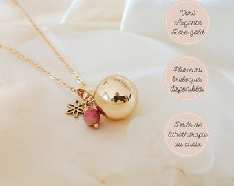 Bola de grossesse doré, argenté ou rose gold avec breloque fleur et perle gemme en rhodonite rouge. Idée cadeau pour future maman