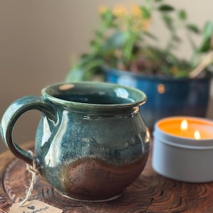Hand-Thrown Ceramic Mug – Metallic Green Porcelain Coffee Cup – Artisan Wheel Thrown Pottery