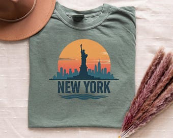 New York Skyline T-Shirt, Unisex Graphic Tee, NYC Apparel, Traveler Gift, Casual Wear, Summer Style, City Tour