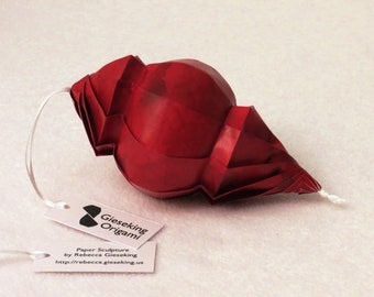 Anastasia origami ornament - red