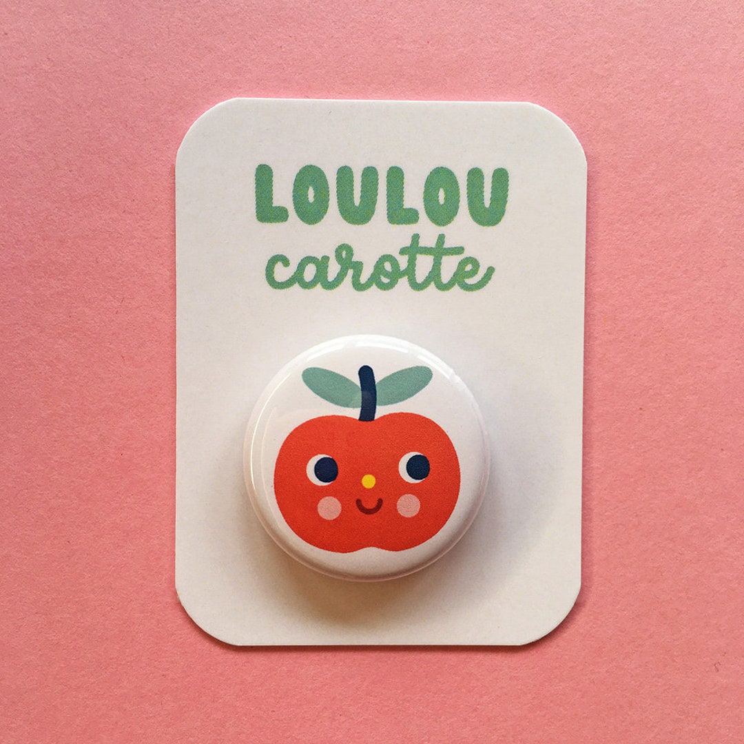 Red Apple Button Badge Button Badge / Kawaii Button
