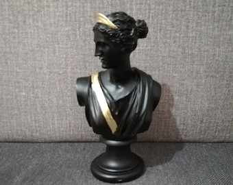 Artemis Bust: Handmade Alabaster Statue of Greek Goddess Diana (15cm)