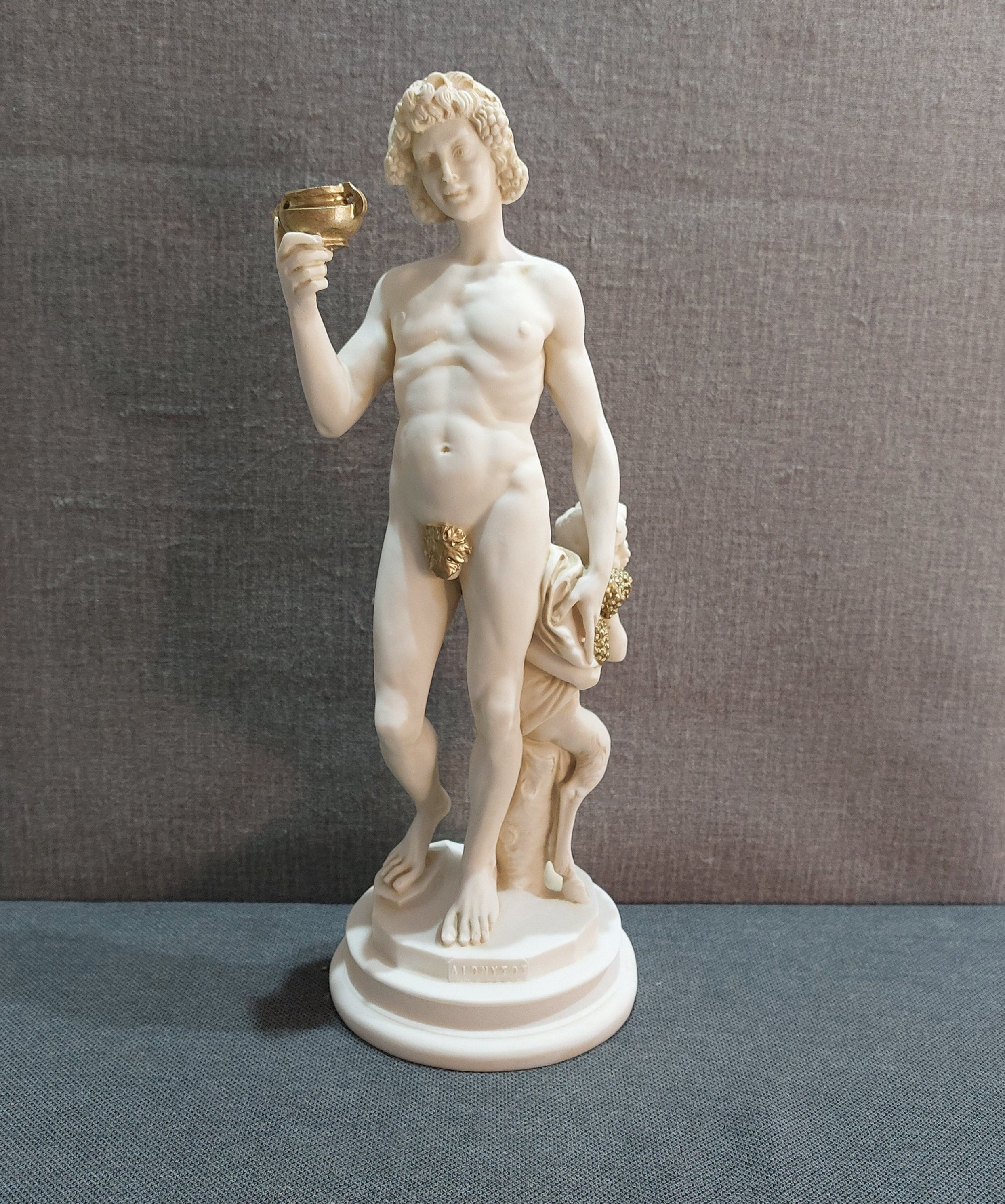 デザイン・トスカノ 置物 インテリア CL2544 Design Toscano Hardwick Dragon Pediment Door and Wal : Design Toscano Classical European Style Wall Niche