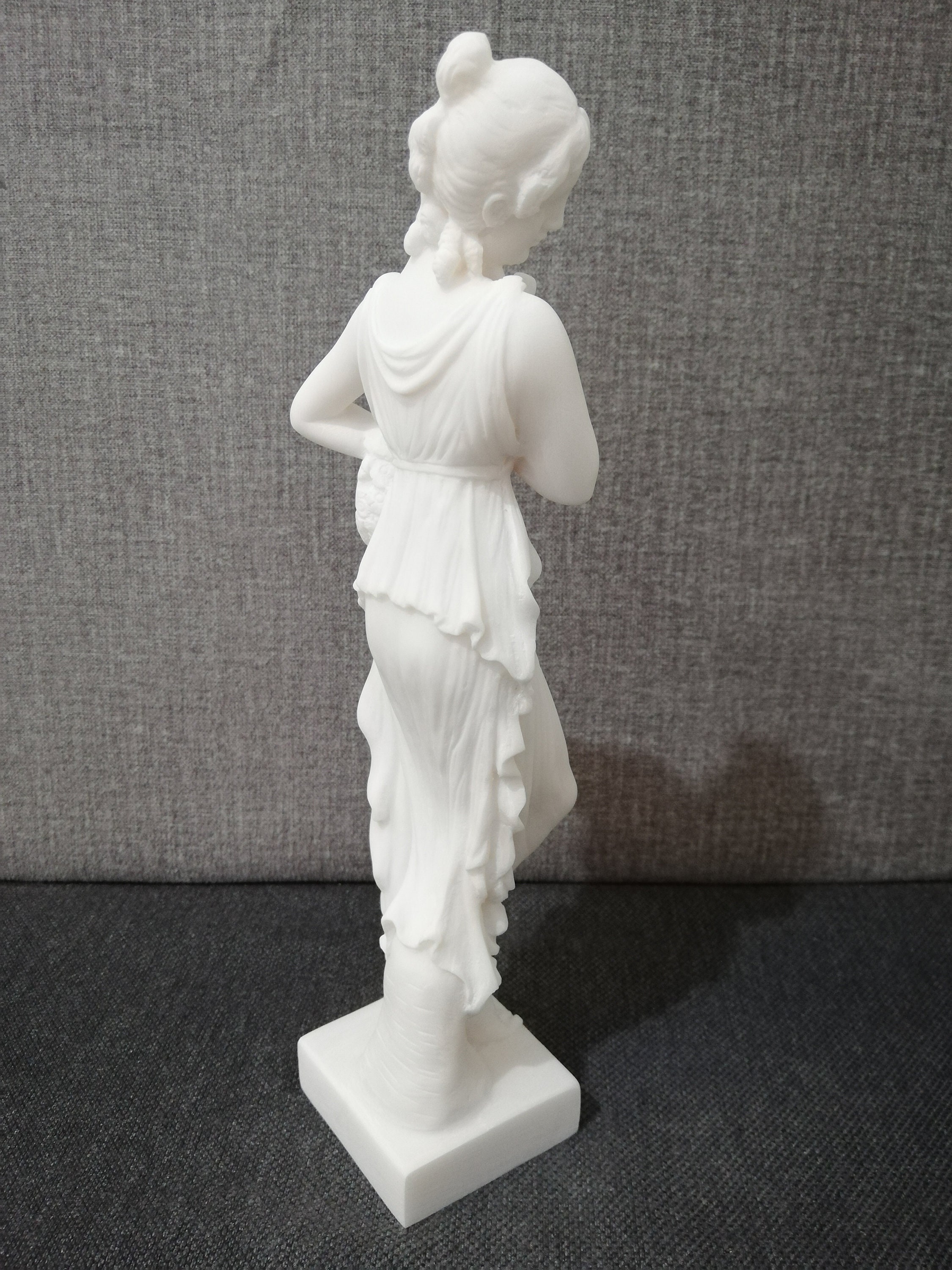 アラバスター　子供の彫刻 約15cm il_fullxfull.3336821527_fo4a.jpg