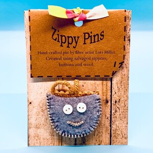 Zippy Pin - MINI - Clara