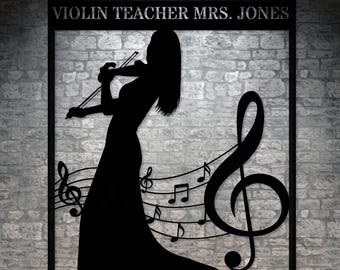 Insegna in metallo personalizzata con violinista. Decorazione murale personalizzata con nome della violinista. Decorazione per la sala musica. Arazzo da parete con musicista. Amante del violino.