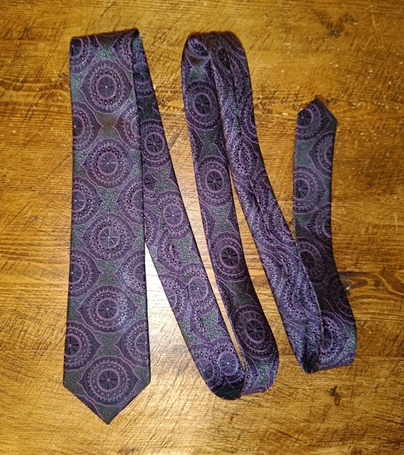 Black & Purple Silk Necktie Skinny Tie Woven Broc… - image 2