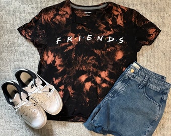 FRIENDS T-shirt corta con tintura candeggina