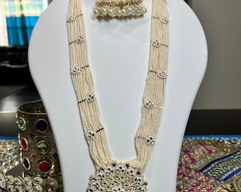 4530611 white Rani Haar | Pearl necklace with kundan and Meenakari