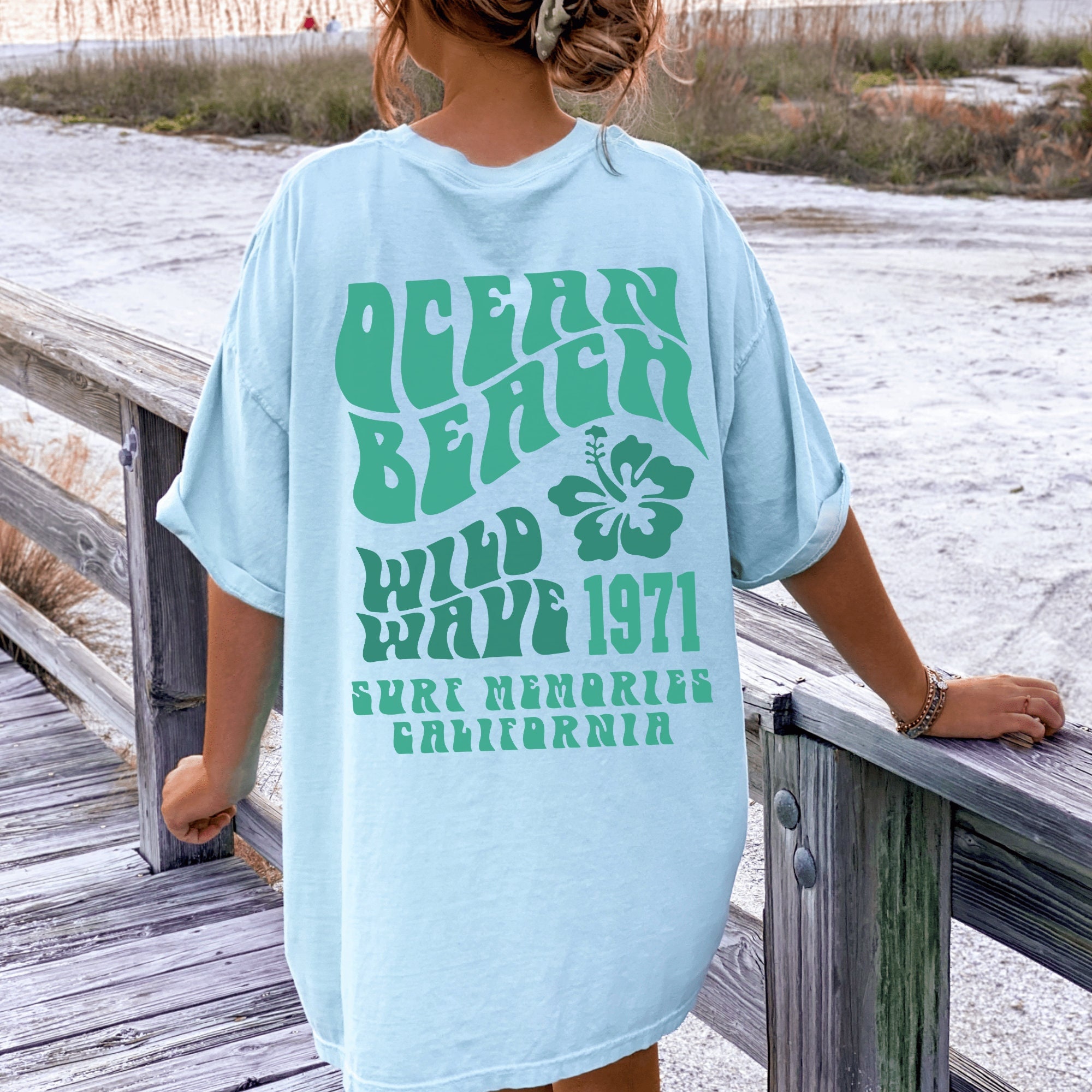 Beachy Surf Tshirt Oversized Hibiscus Shirt VSCO Girl Preppy