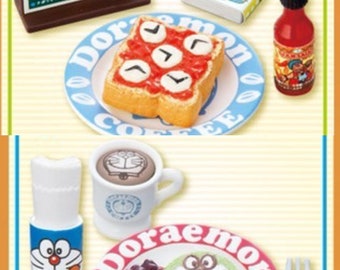 Miniaturas da Re-Ment: Cafeteria do Doraemon, torrada, rocambole, bolo e café (conjunto individual vendido).