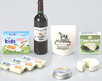 Rare Megahouse Miniature import market no.1 cheese wine and kids snack