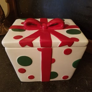 Christmas Present Cookie Jar - Polka Dots