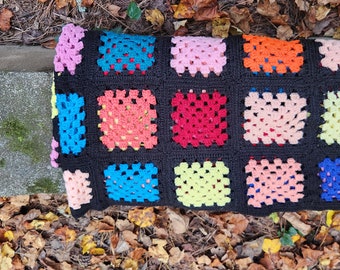 Vintage Granny Squares Hand Knitted Crocheted Blanket Afghan Throw