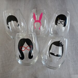 Hand Painted Bob&#39;s Burgers Wine Glasses. FREE GIFT INCLUDED!! Bob Belcher / Linda Belcher / Louise Belcher / Tina Belcher / Gene Belcher