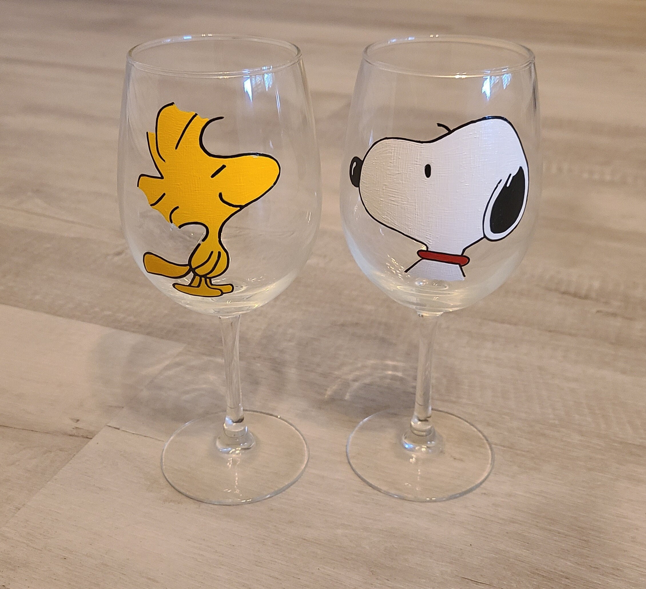 Hand Painted Snoopy and Woodstock Wine Glasses or Pint Glasses. Set of 2 /  Couple Gift / Wedding / Anniversary / Engagement / Best Friends 