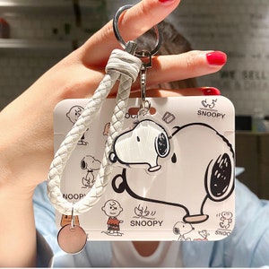 Charlie Brown Shape Keychain – SNOOPY'S SURF SHOP