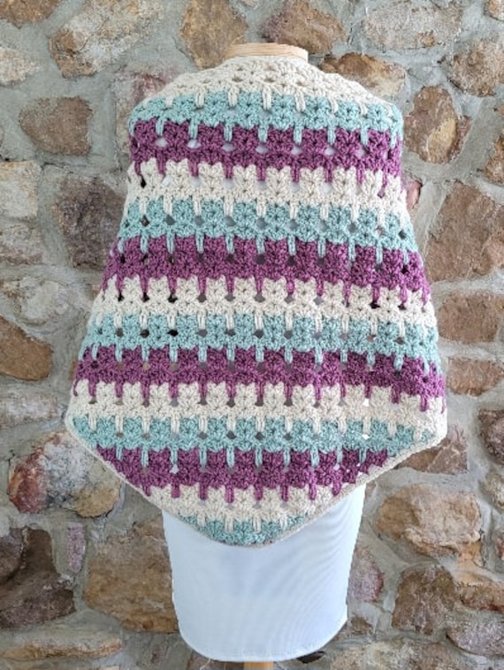 CROCHET PATTERN, Cat Stitch Shawl, handmade accessory, triangle shawl, written instructions with photos, instant digital download PDF