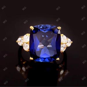Blue Cushion Gemstone Ring| Cushion Cut Blue Sapphire Engagement Ring| Vintage 925 Silver Sapphire and Moissanite Ring| Wedding Ring Women.