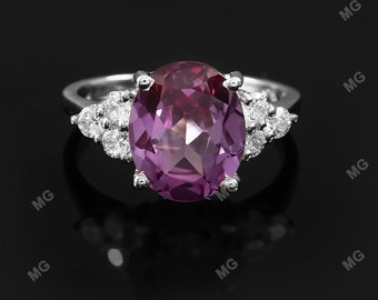 Vintage Oval Cut Alexandrite Ring Silver Vintage Alexandrite Engagement Ring Art Deco Cluster CZ Moissanite Bridal Promise Ring for Love.
