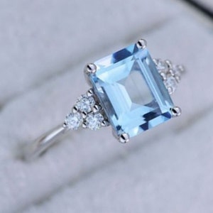 Natural Emerald Cut Aquamarine Engagement Ring 925 Silver Blue Aquamarine Promise Ring Blue Gemstone Solitaire March Birthstone Ring for Her