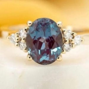 Oval Shape Alexandrite Gemstone Ring 925 Sterling Silver Moissanite Ring June Birthstone Unique Ring Art Deco Birthday Gift For Mom .