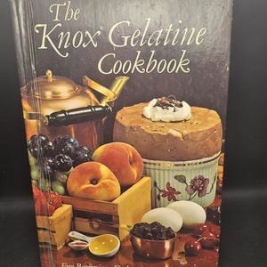 Vintage 1977 The Knox Gelatine Cookbook