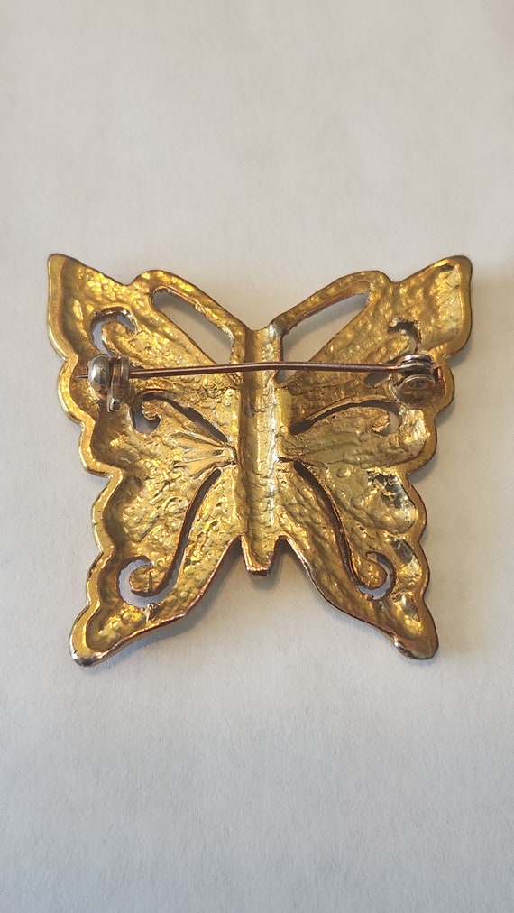 Beautiful vintage butterfly pin - image 2