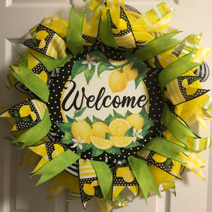 Handmade lemon wreath, lemon wreath, wreath for front door, welcome lemon wreath, welcome yellow wreath, welcome wreath, yellow and black
