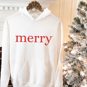 Vrolijke hoodie kerst hoodie leuke kersttrui vakantie vibes shirt op maat gemaakte hoodie kerstcadeau voor hem voor haar familie shirt