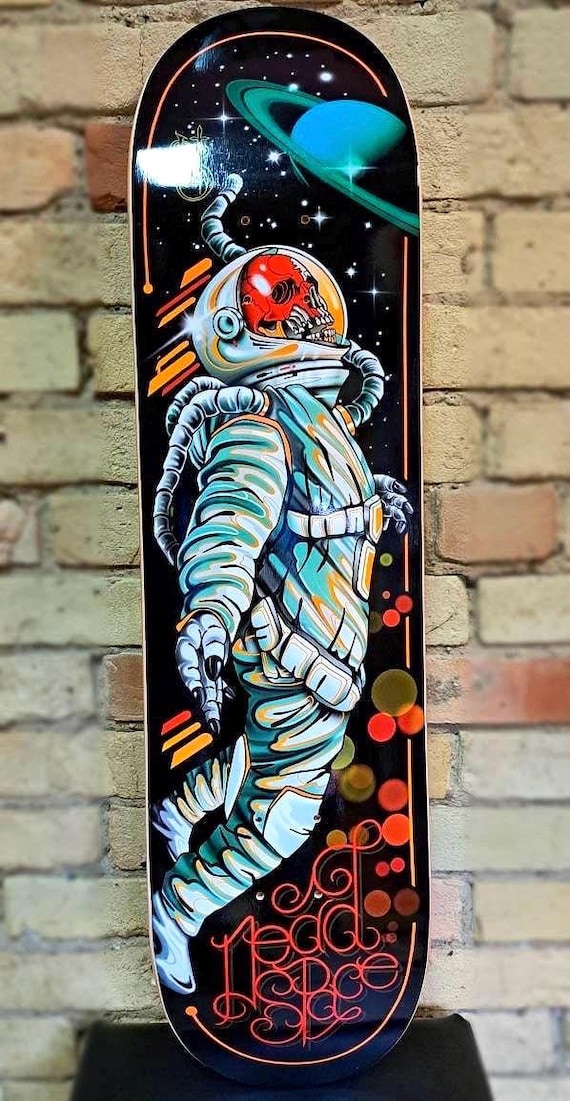 SKRBL Custom Skateboard Dead Space Spaceman Art - Etsy Israel