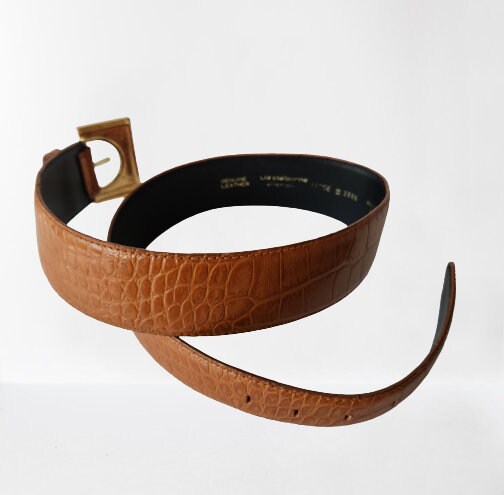 Vintage Liz Claiborne Women’s Med Genuine Leather Croc Print Belt Brass Buckle Liz Claiborne Waist Belt Medium Belts for Women for sale | eBay main image 4