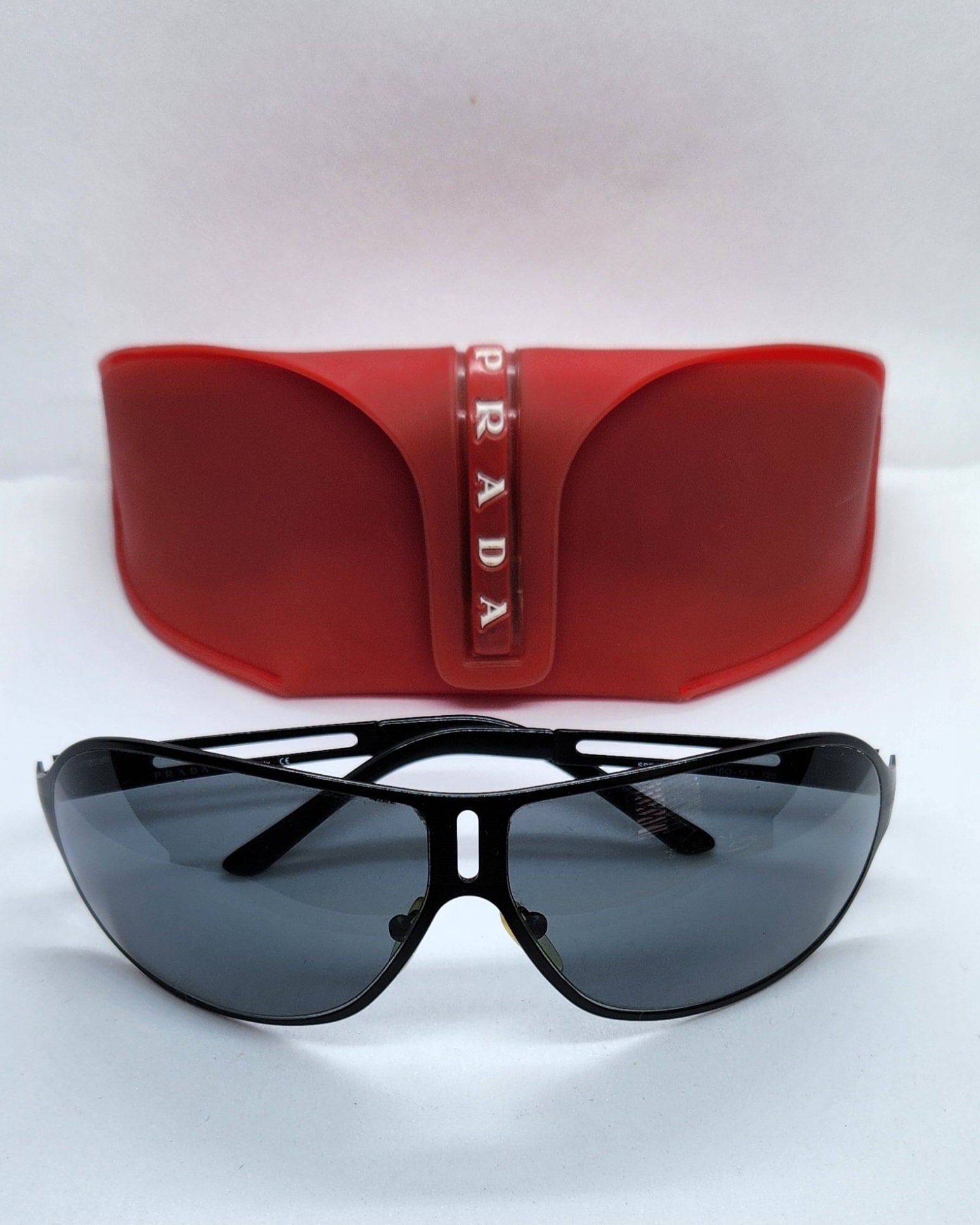 Pilot Sunglasses PRADA Black Black Frame and Lenses SPR 51H  display picture 1