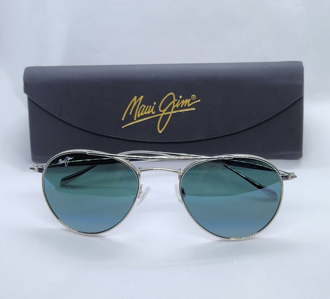 Maui Jim Silver Aviator Sunglasses with Case Maui Jim Half Moon Polarized Round Sunglasses 890-17 Silver  main image 3