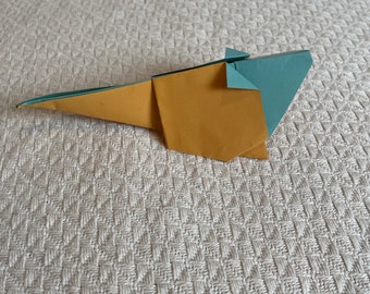 Handmade origami mouse -- very cute!
