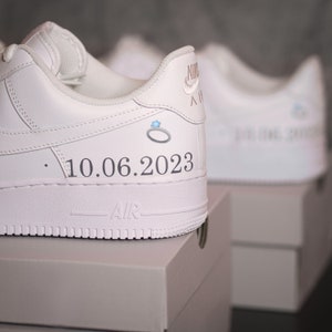 how to short lace air force 1